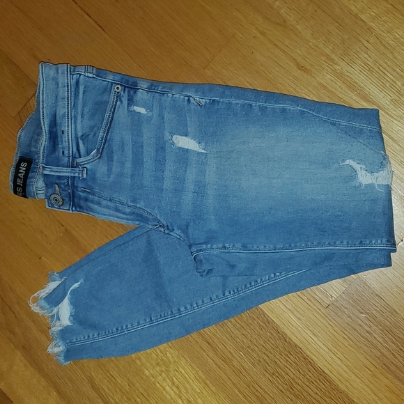 Women's Express jeans